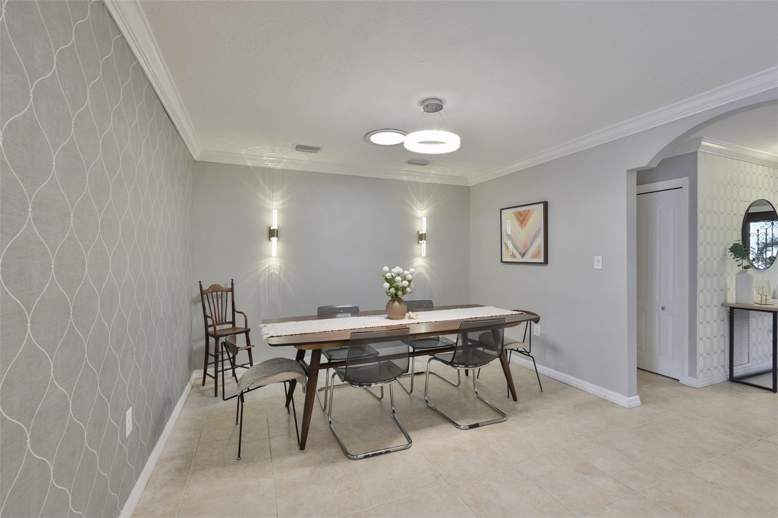 1311 Estatewood, Brandon, FL 33510