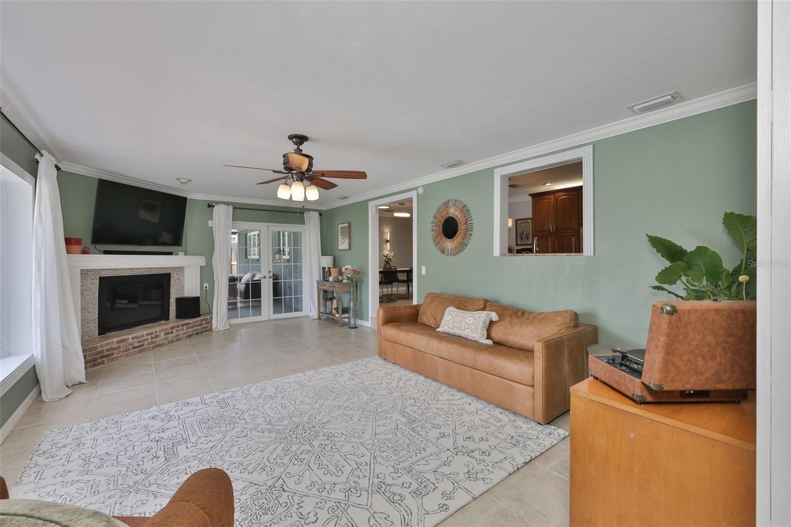 1311 Estatewood, Brandon, FL 33510