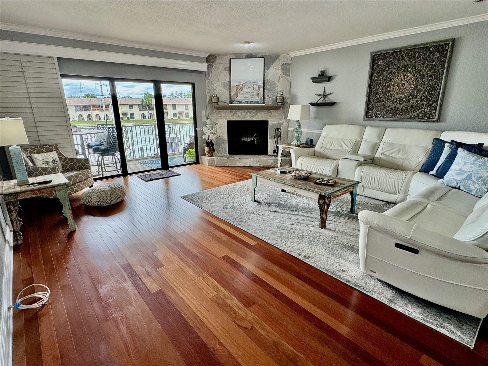 513 Haven Point, Treasure Island, FL 33706