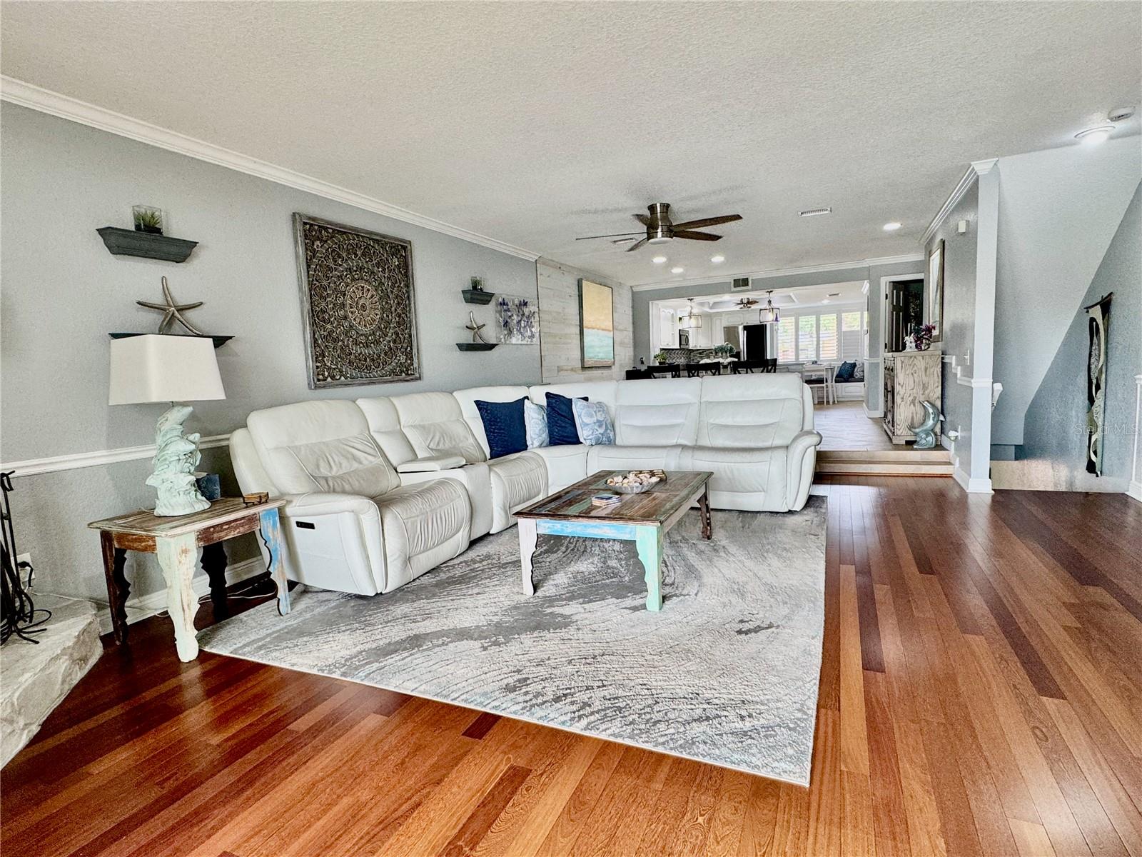513 Haven Point, Treasure Island, FL 33706