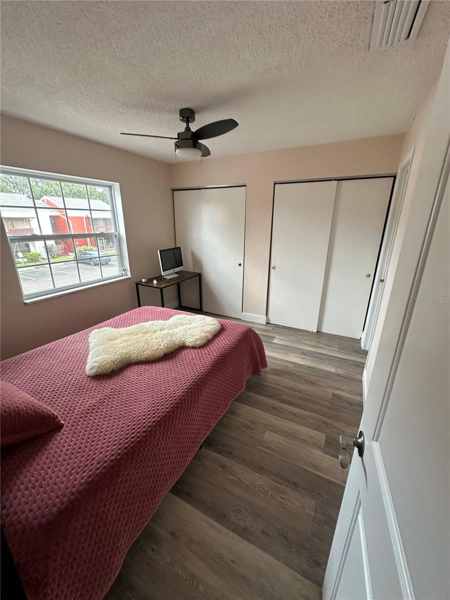 1084 82nd Unit 1084e, St Petersburg, FL 33702