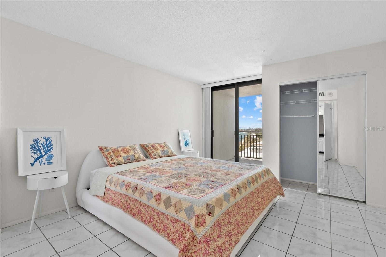4822 Ocean Unit 11e, Sarasota, FL 34242