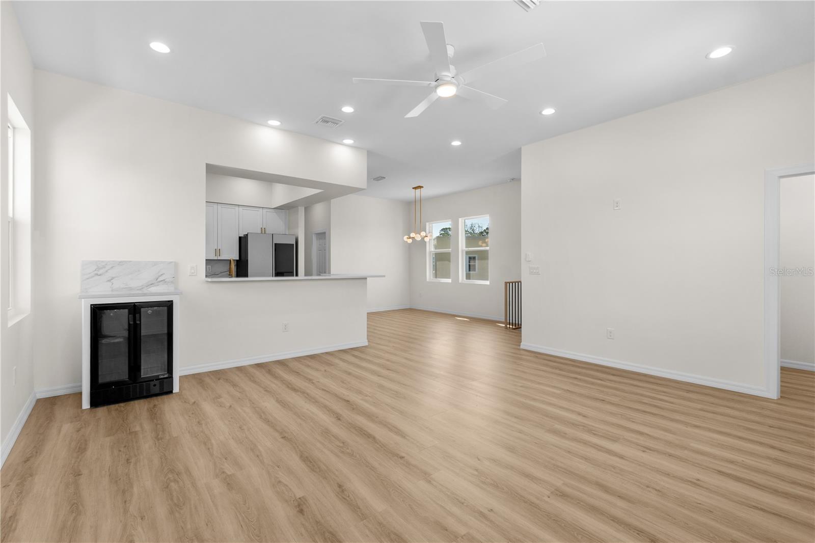 4234 4th, St Petersburg, FL 33705