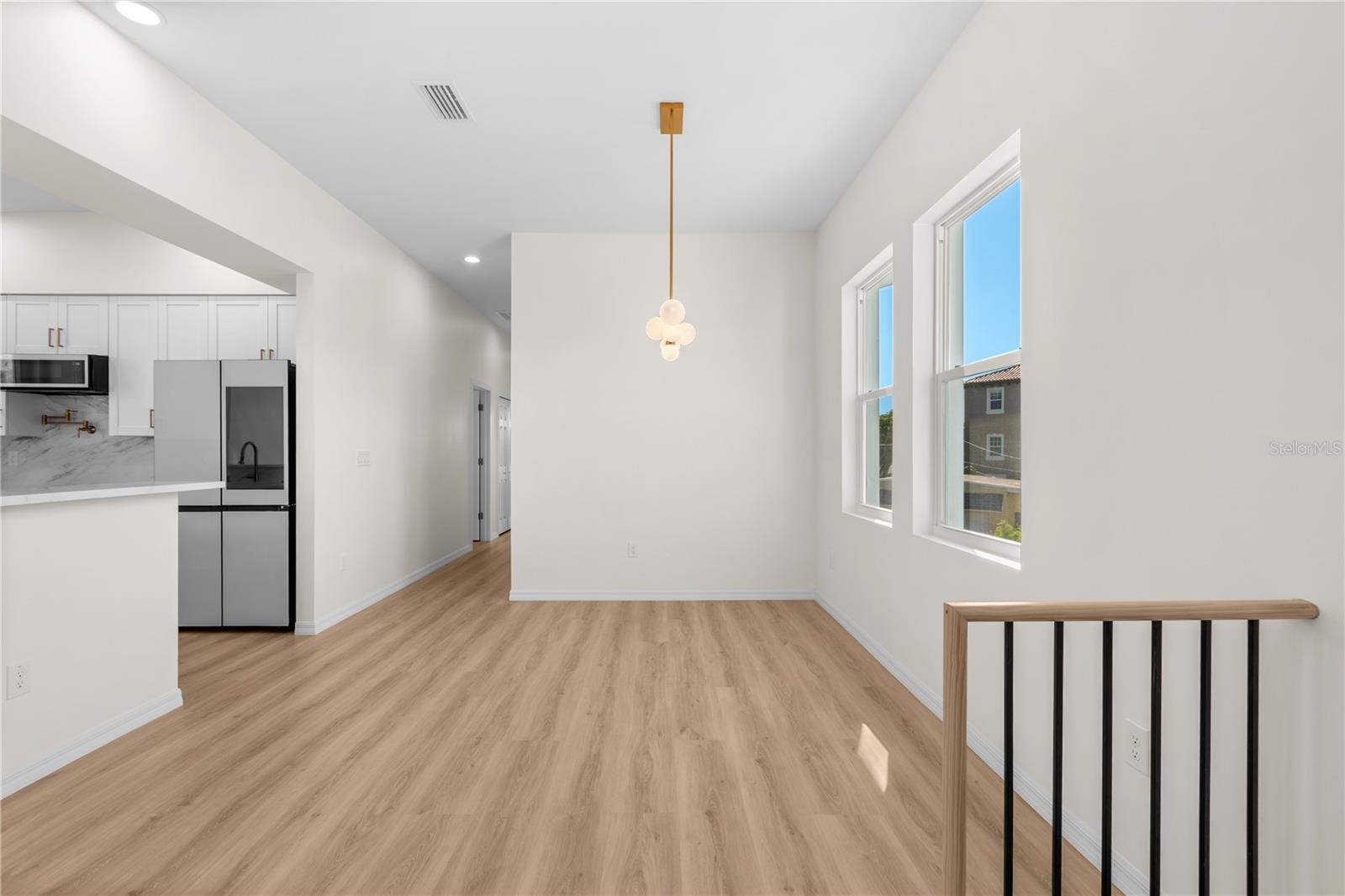 4234 4th, St Petersburg, FL 33705