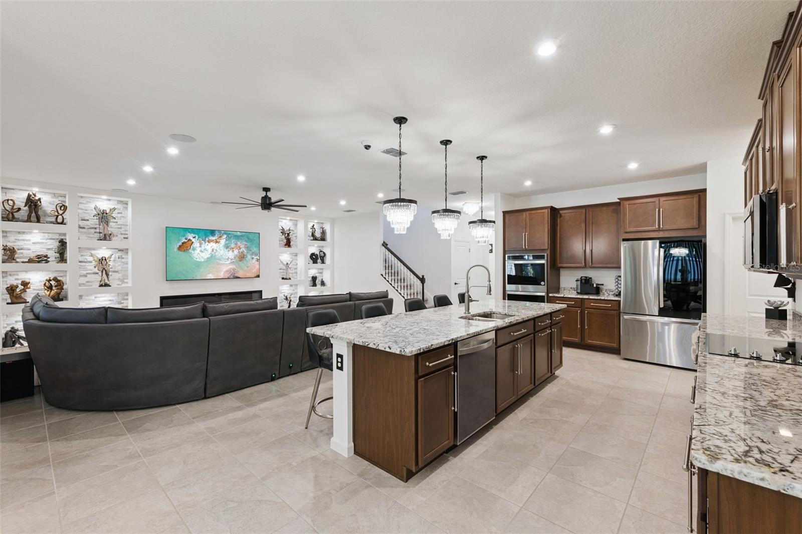 887 Asterfield, Deland, FL 32720