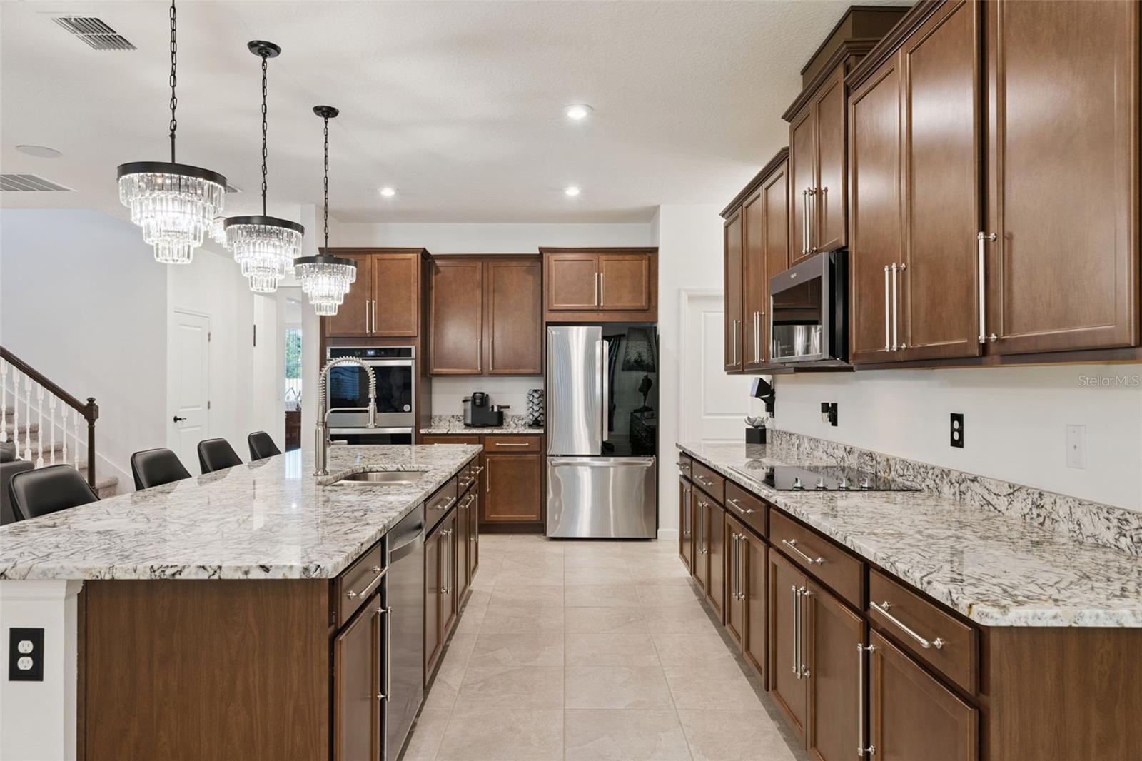 887 Asterfield, Deland, FL 32720