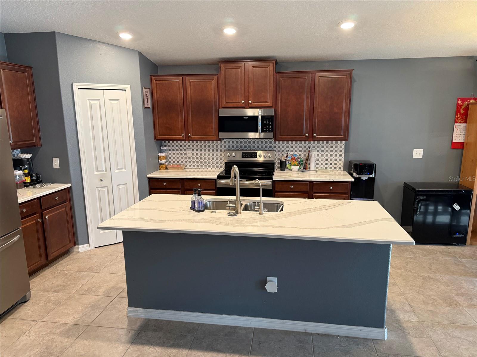 6629 Wagon Trail, Zephyrhills, FL 33541