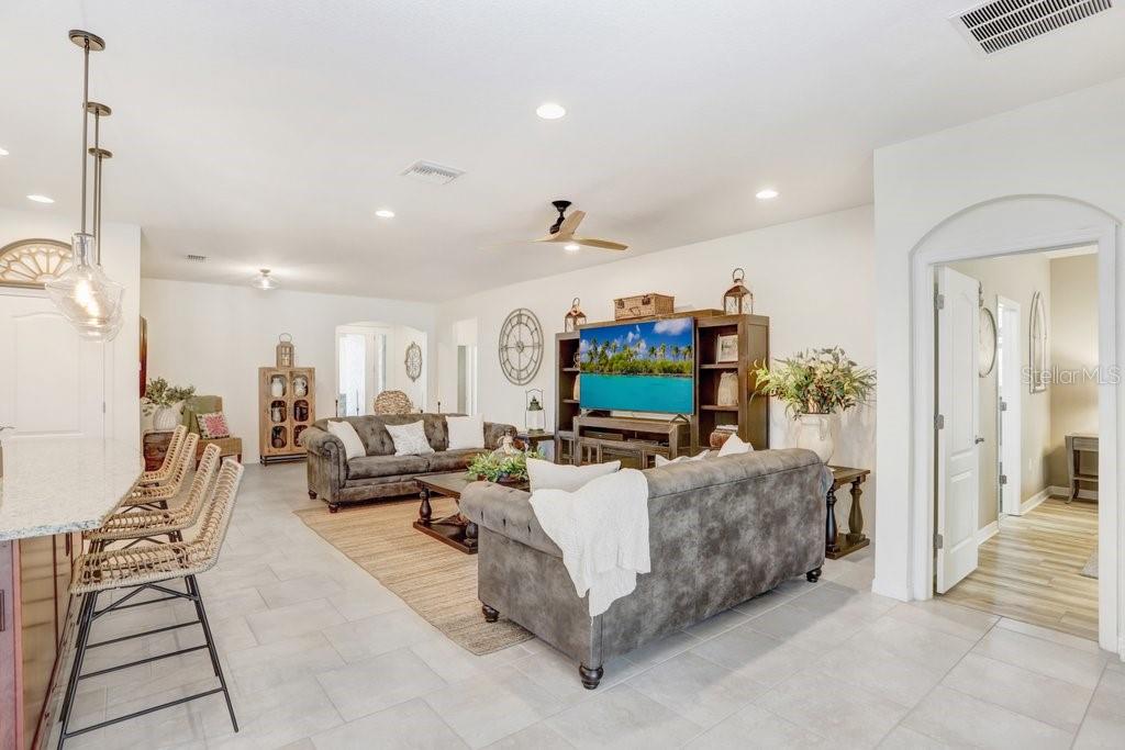 2807 Oriole, Sarasota, FL 34243
