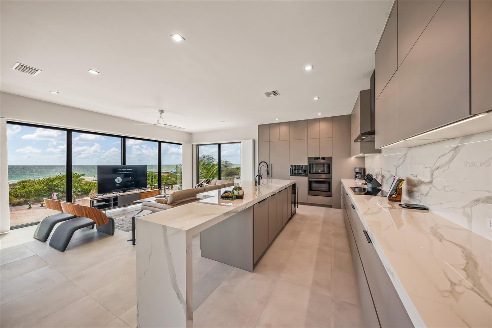 101 7th, Bradenton Beach, FL 34217