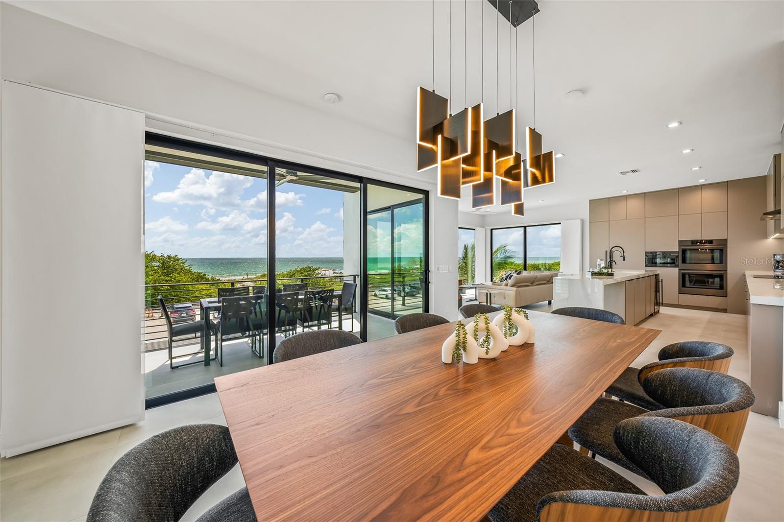 101 7th, Bradenton Beach, FL 34217