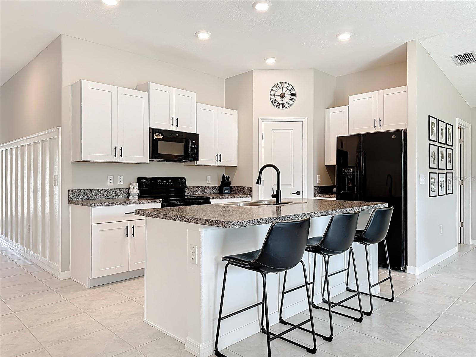 4449 Eternal Prince, Sun City Center, FL 33573