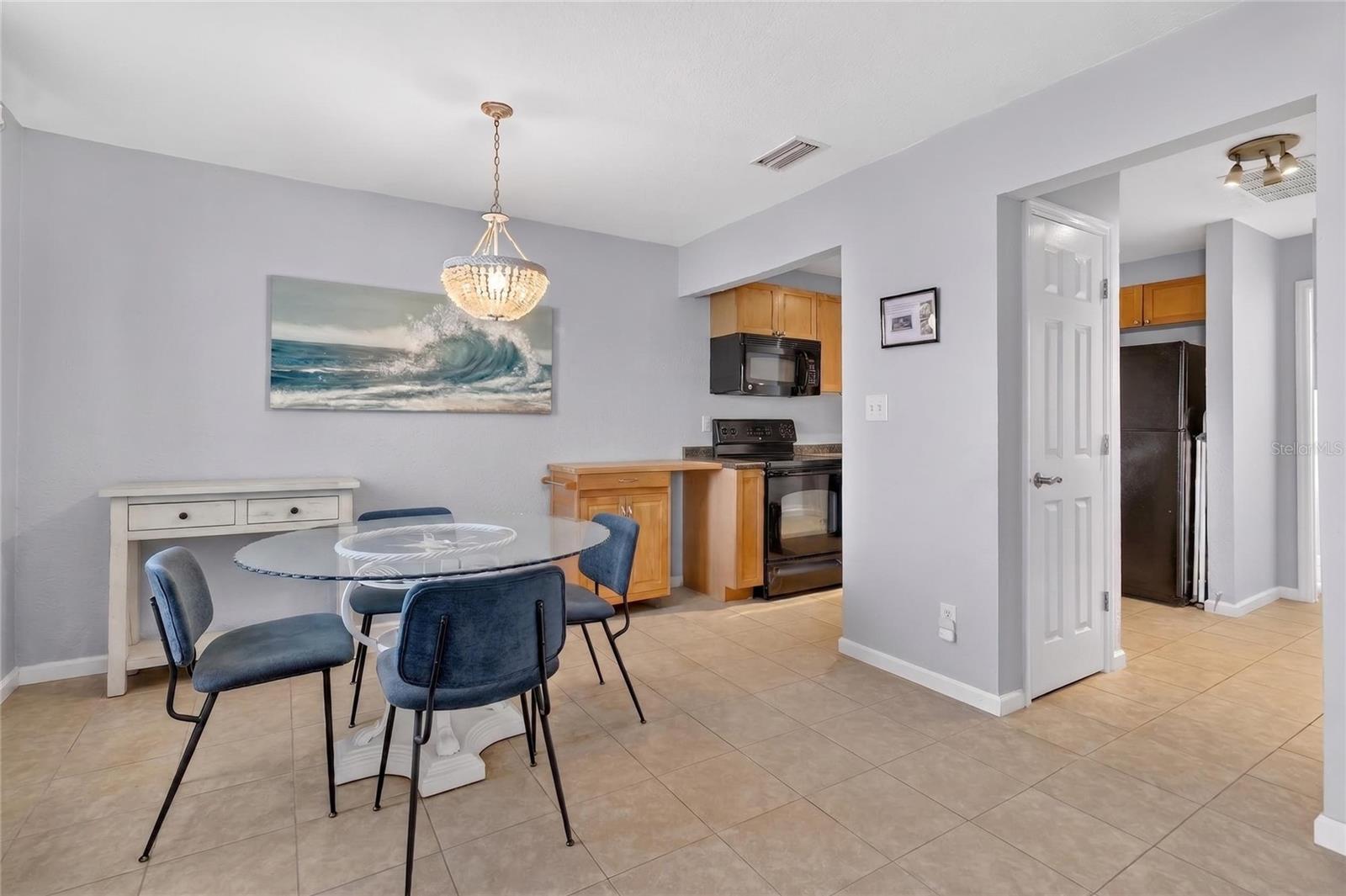 4754 Cobia Unit D, St Petersburg, FL 33705