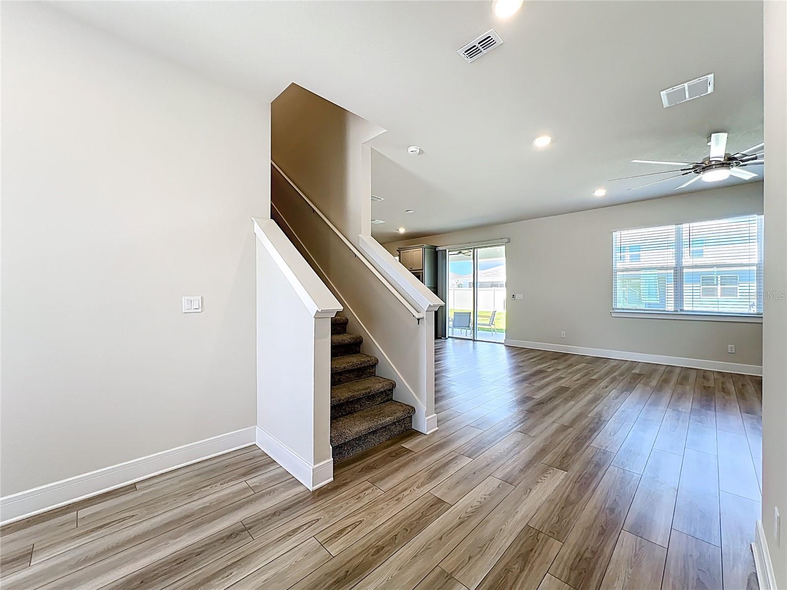 1868 Groveline, St Cloud, FL 34771