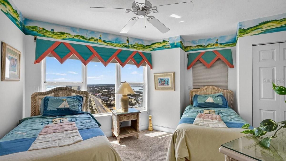 3425 Atlantic Unit 1706, Daytona Beach, FL 32118