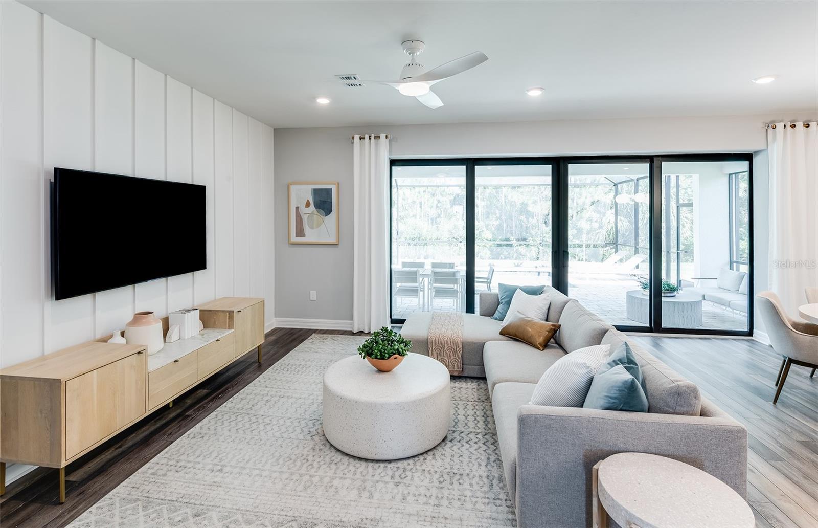 7433 Summer, Sarasota, FL 34231