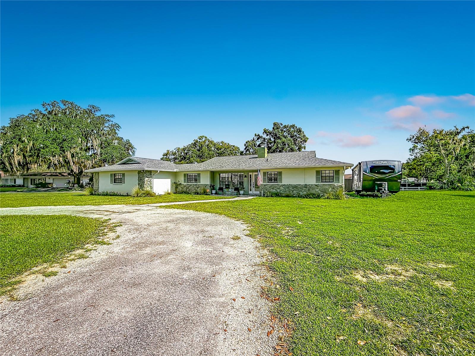 8801 Cresco, Inverness, FL 34450