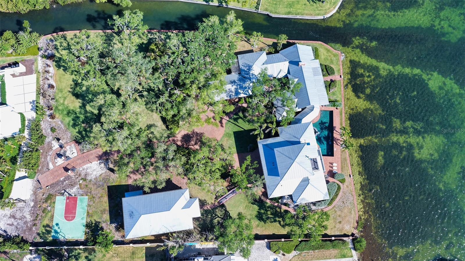 1249 Basin, Sarasota, FL 34242