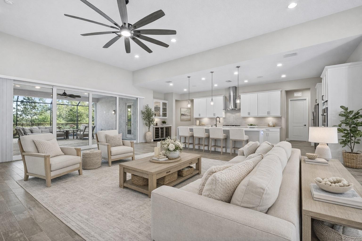 6129 Lungo Lago, Sarasota, FL 34241