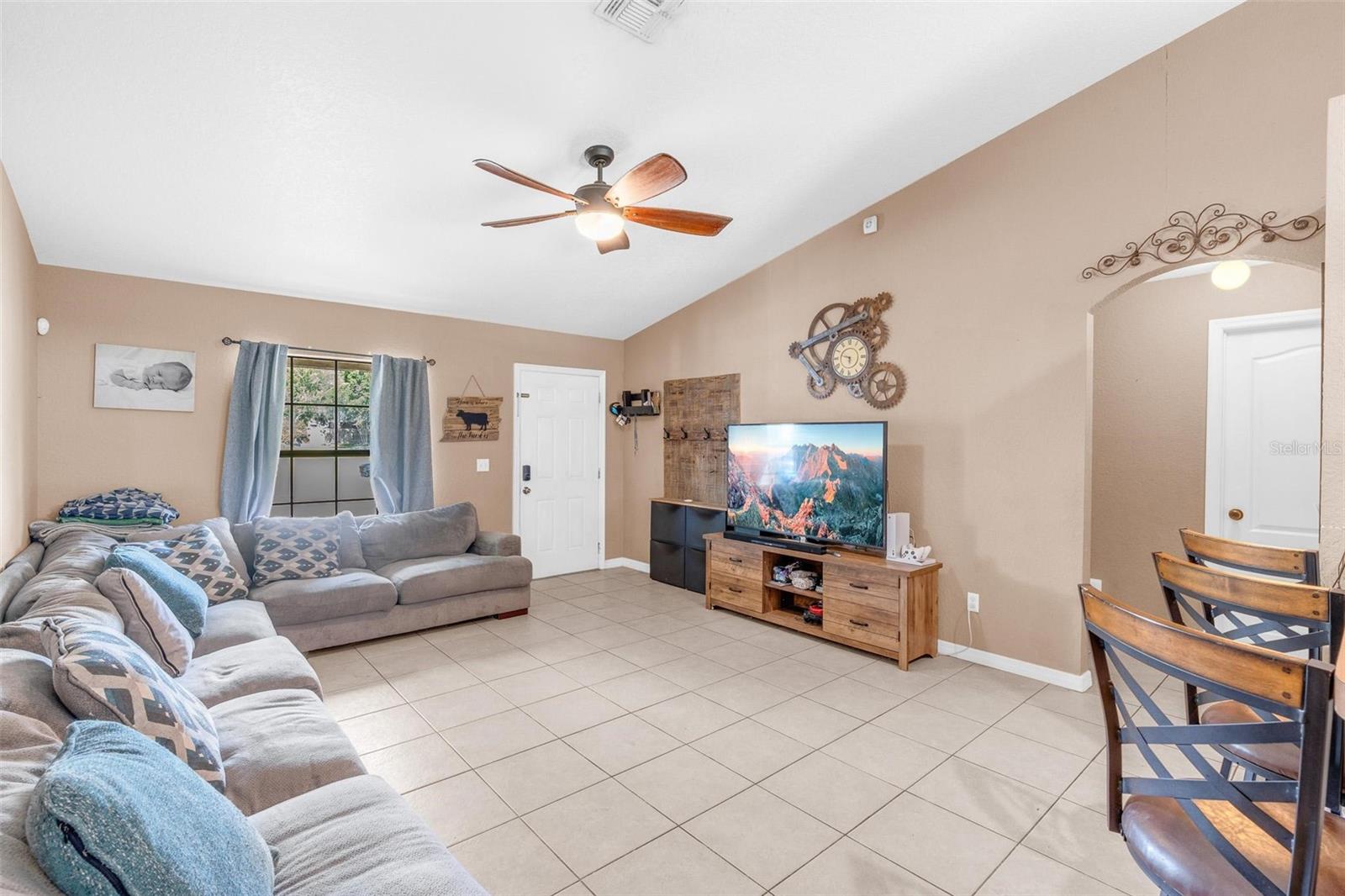 1845 6th, Deland, FL 32724
