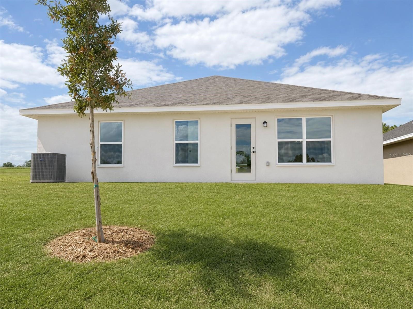 250 Verny Grove, Leesburg, FL 34748