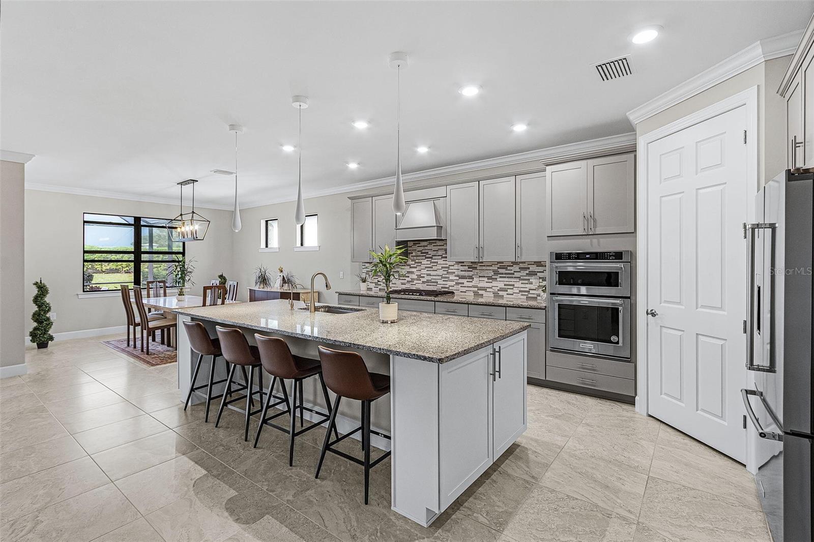12437 Golden Sage, Sarasota, FL 34238