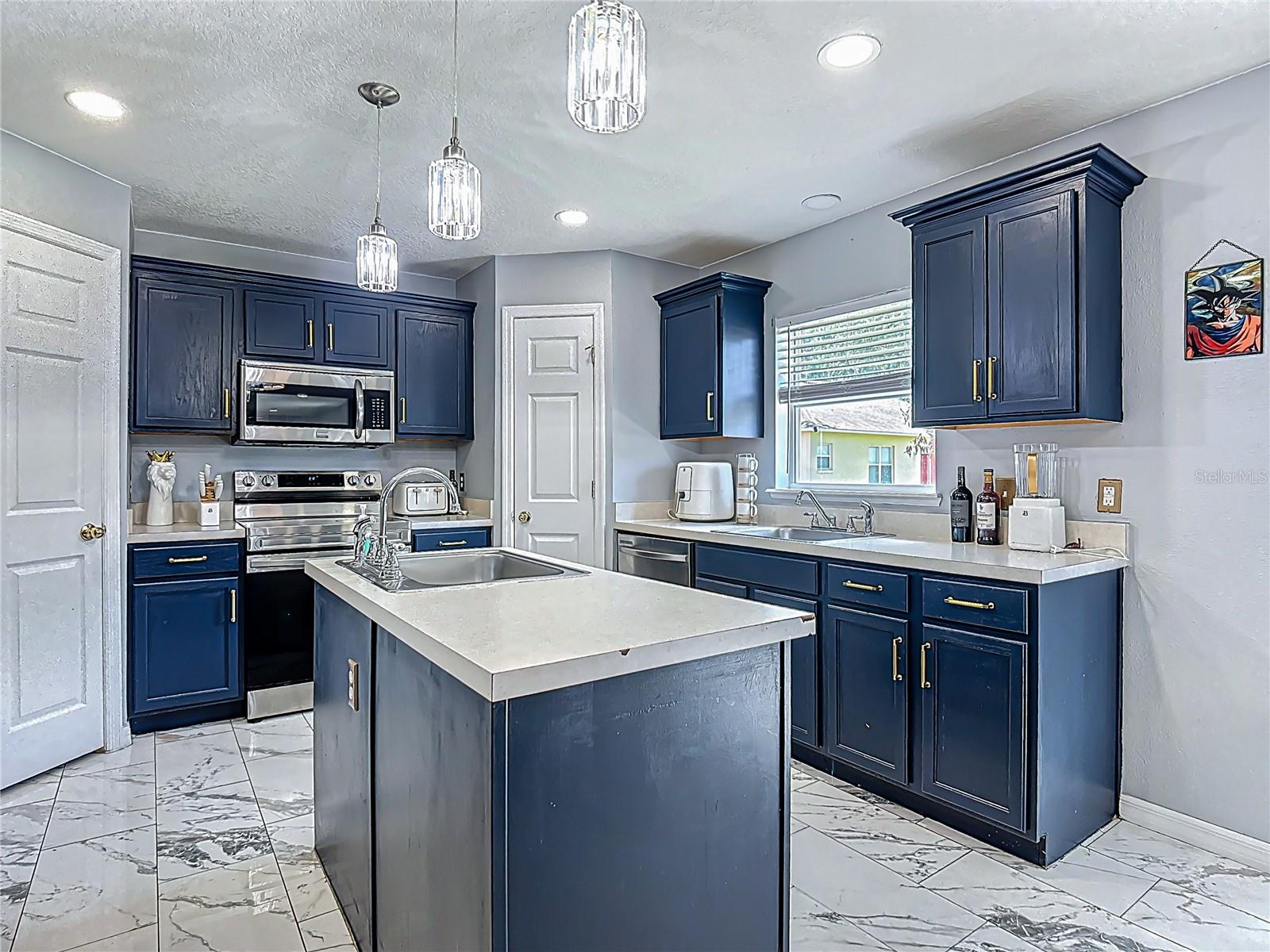 965 Alsace, Kissimmee, FL 34759