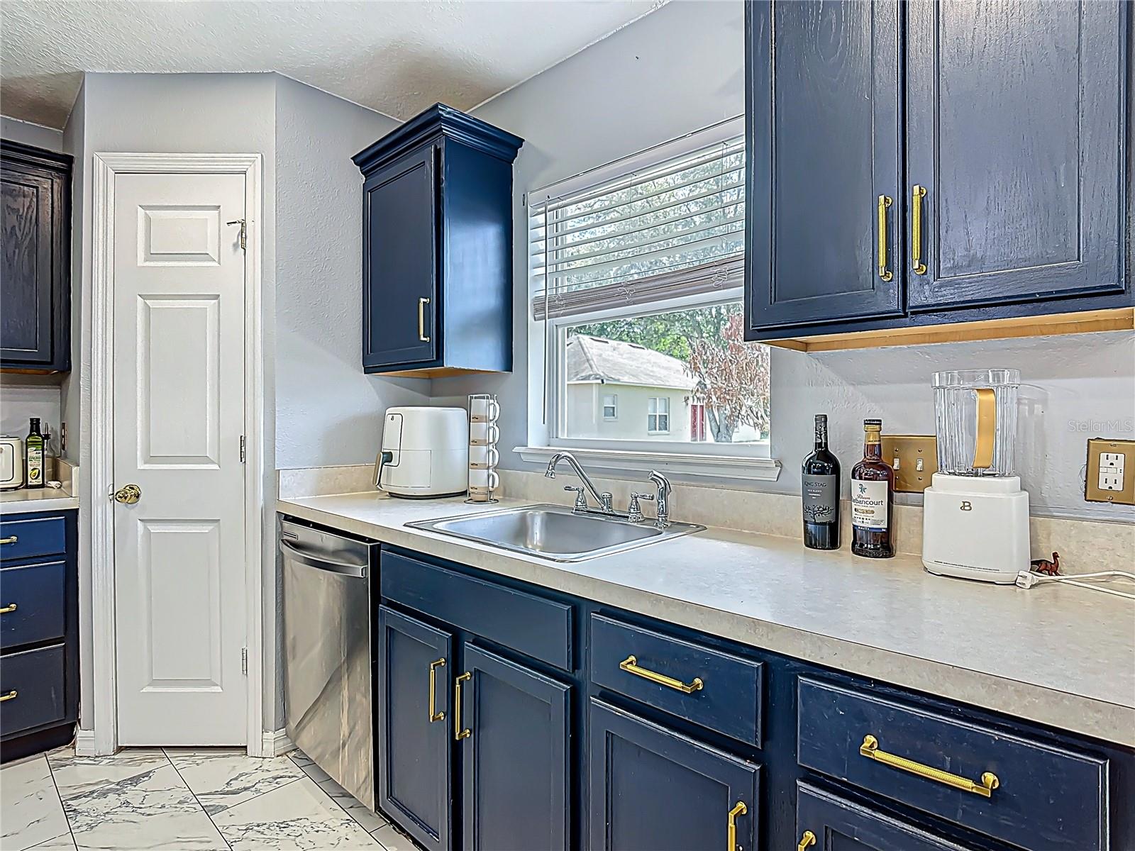 965 Alsace, Kissimmee, FL 34759