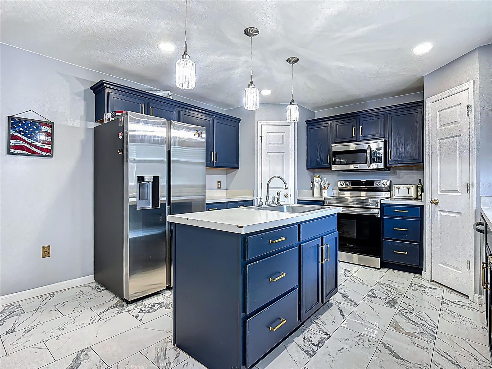965 Alsace, Kissimmee, FL 34759