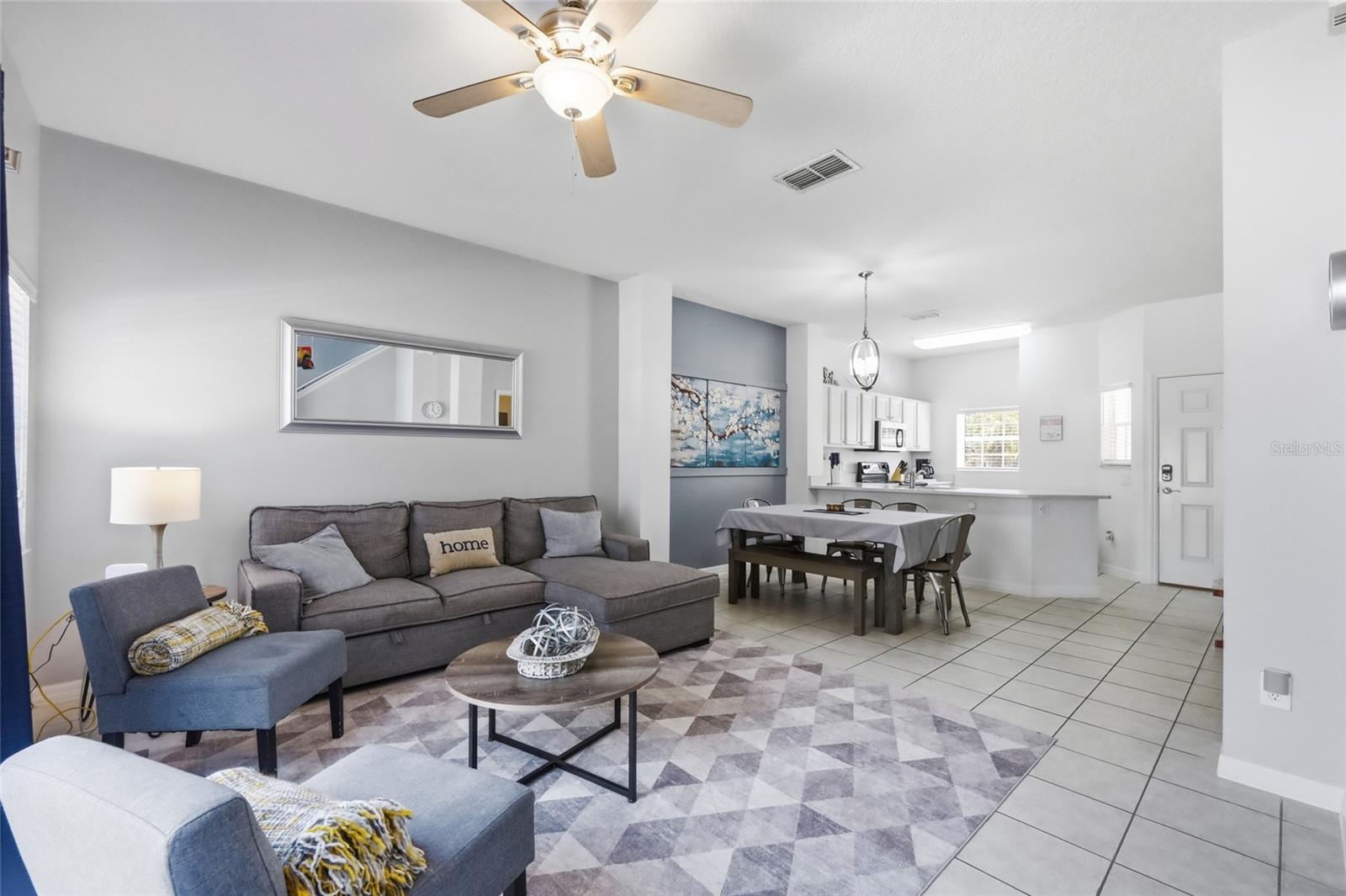 1120 Las Fuentes, Kissimmee, FL 34746