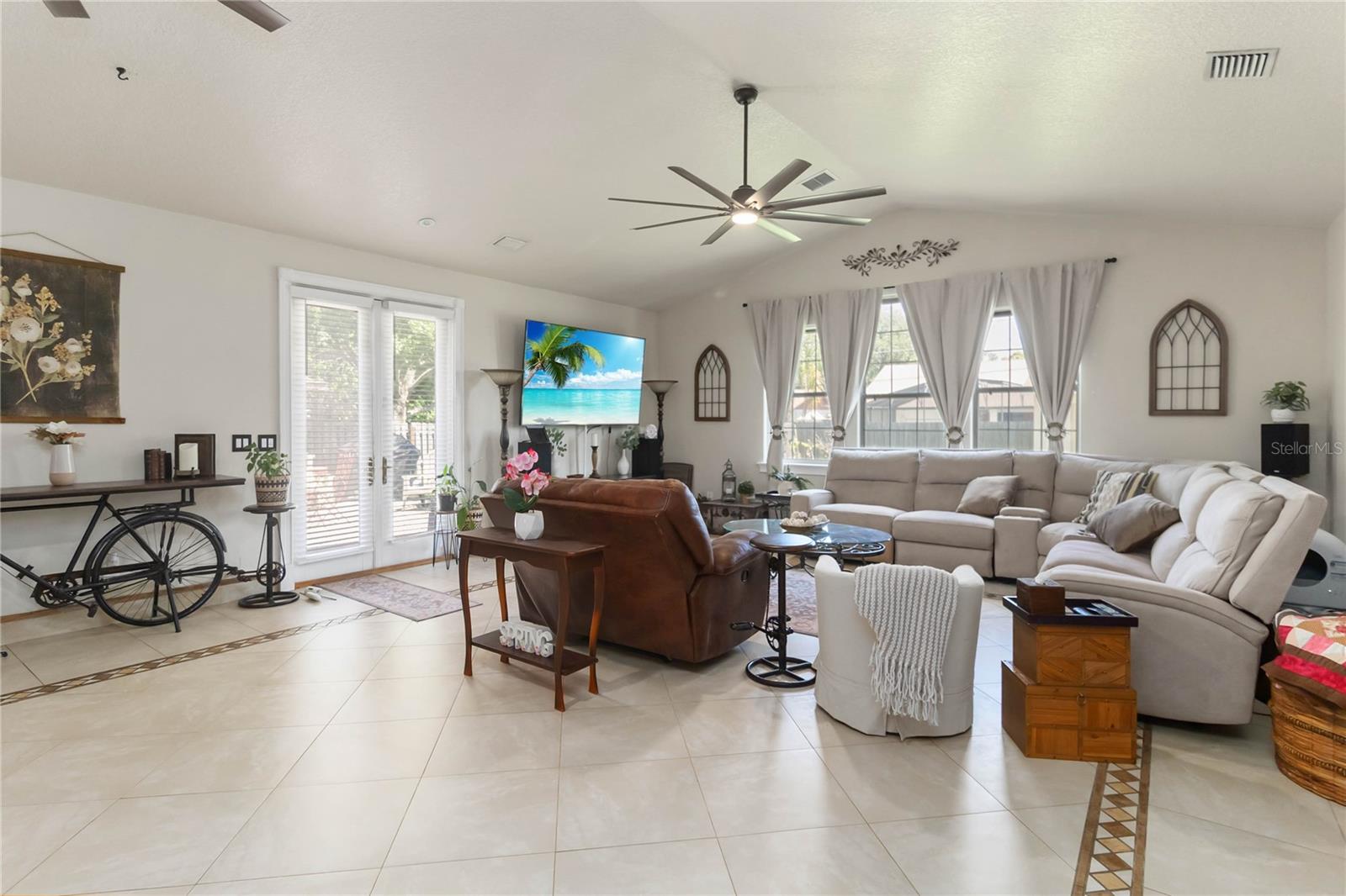 439 Virginia, St Cloud, FL 34769