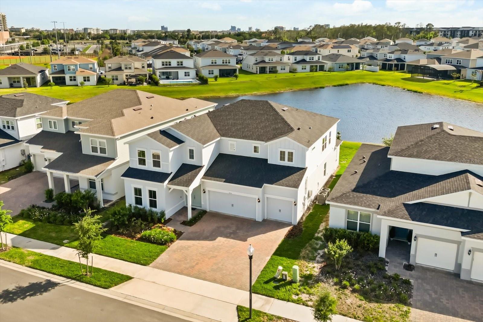 8352 Park Cliff, Orlando, FL 32836