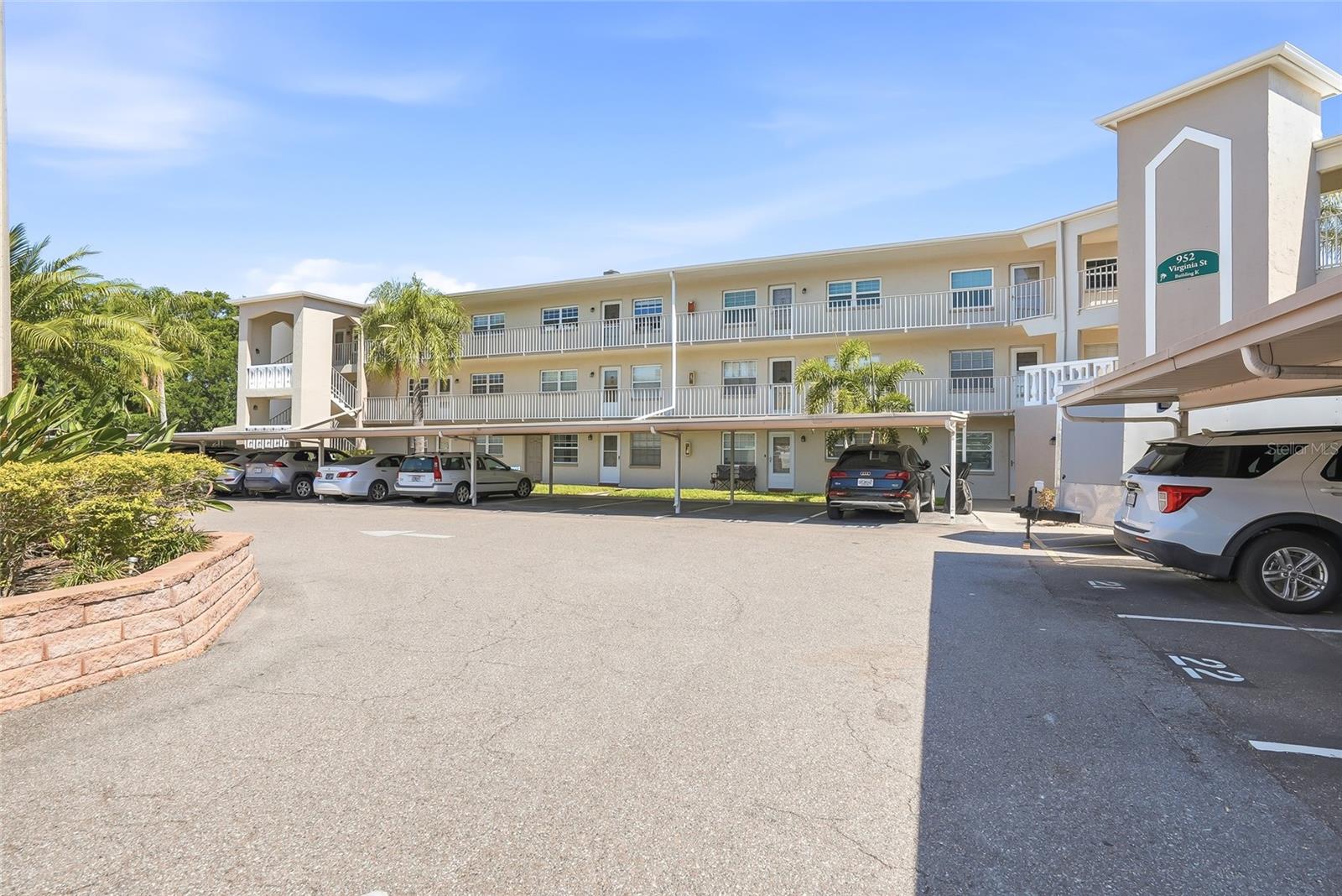 952 Virginia Unit 202, Dunedin, FL 34698