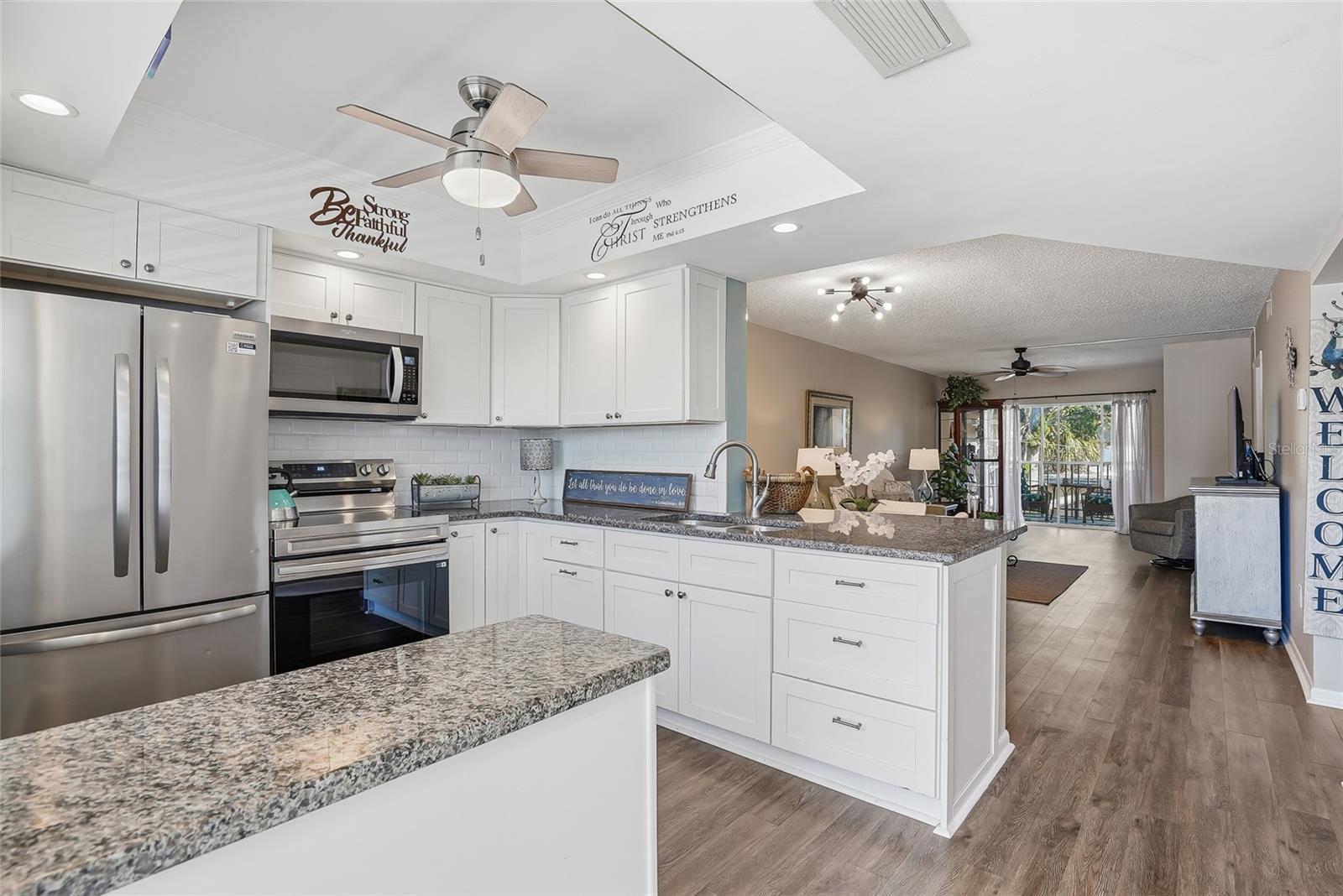 952 Virginia Unit 202, Dunedin, FL 34698