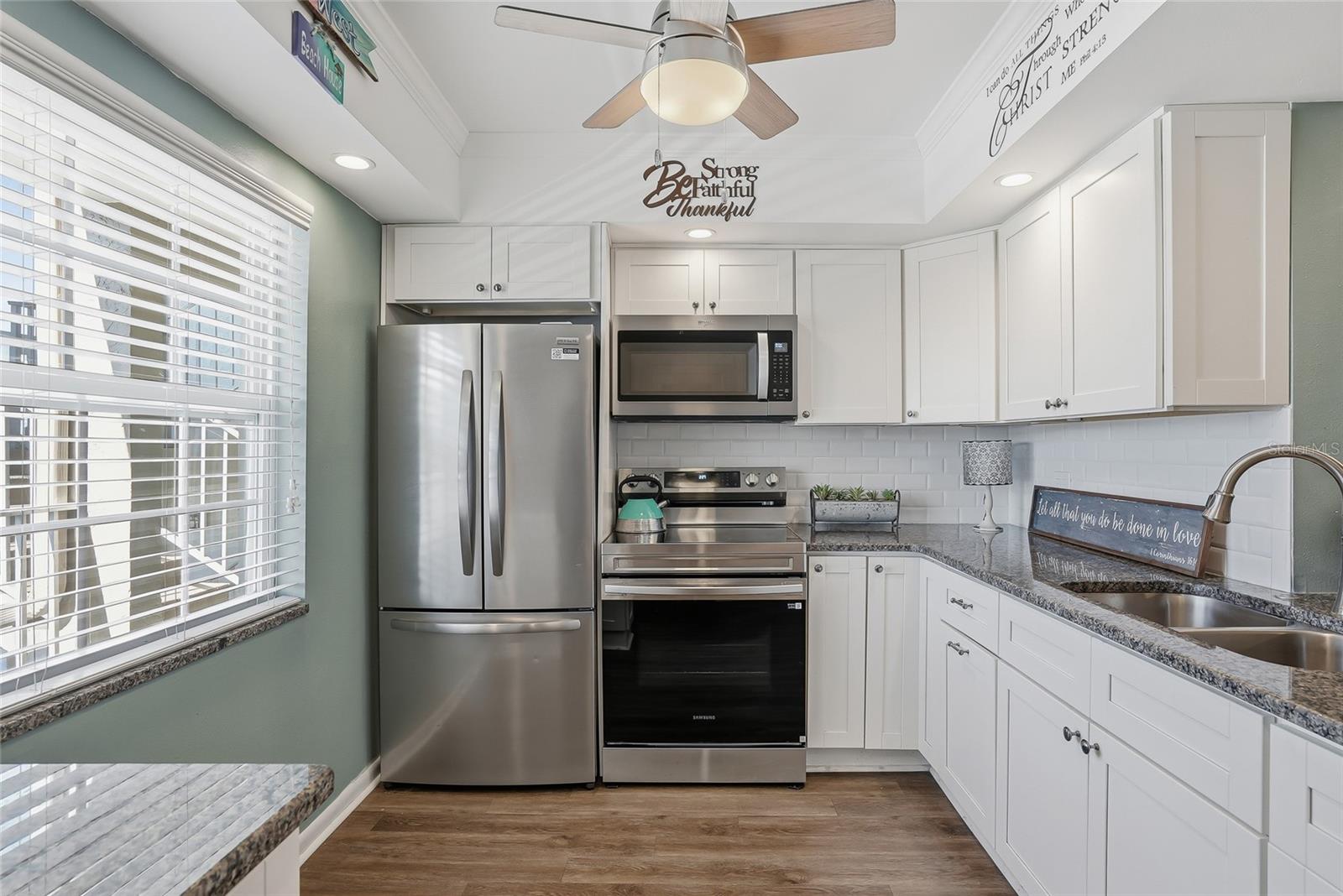 952 Virginia Unit 202, Dunedin, FL 34698