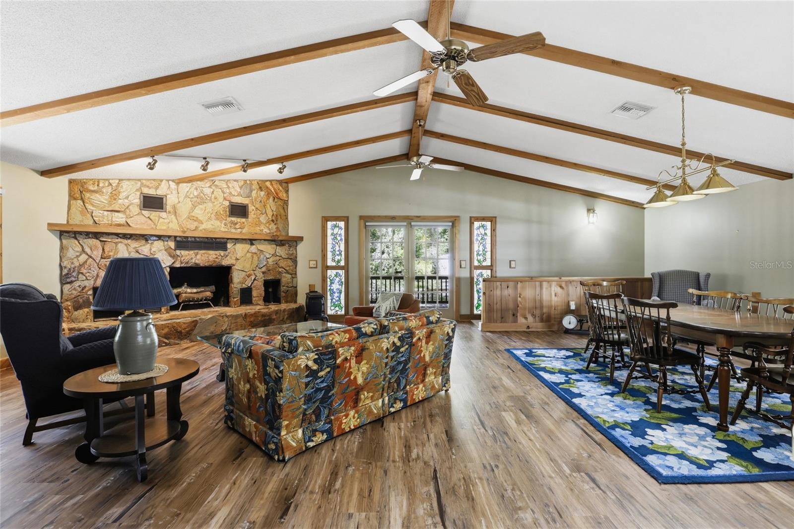 818 783, Old Town, FL 32680