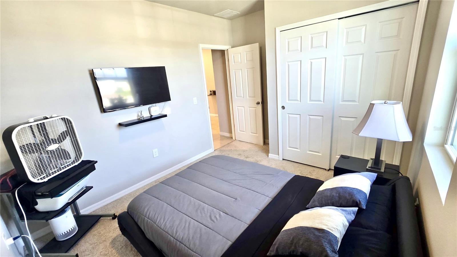 909 Cambridge, Winter Haven, FL 33881