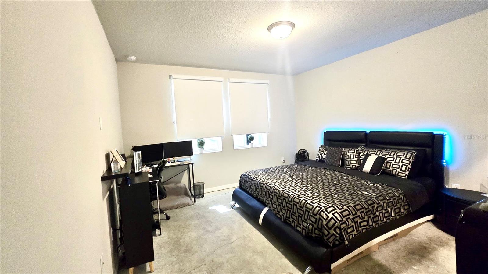 909 Cambridge, Winter Haven, FL 33881