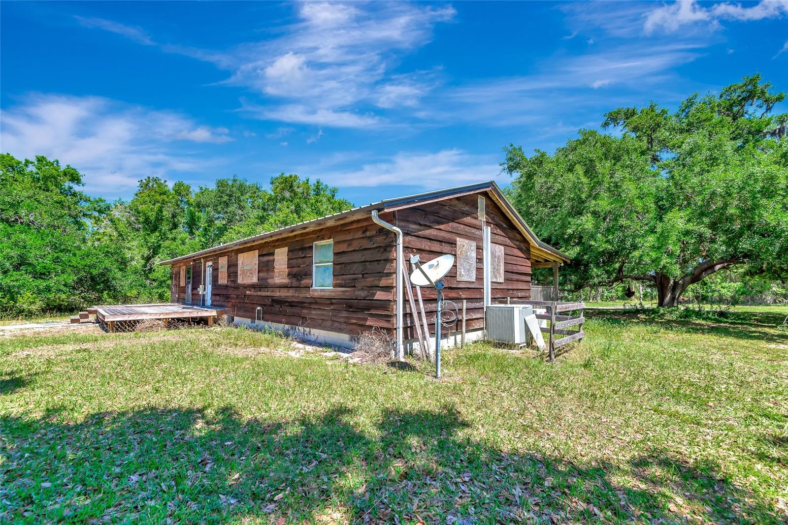 15750 Wilson, Sarasota, FL 34240