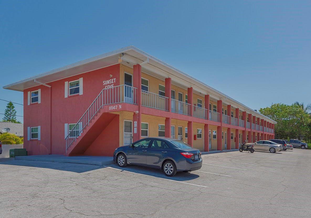 8567 Gulf Unit 3n, St Petersburg, FL 33706