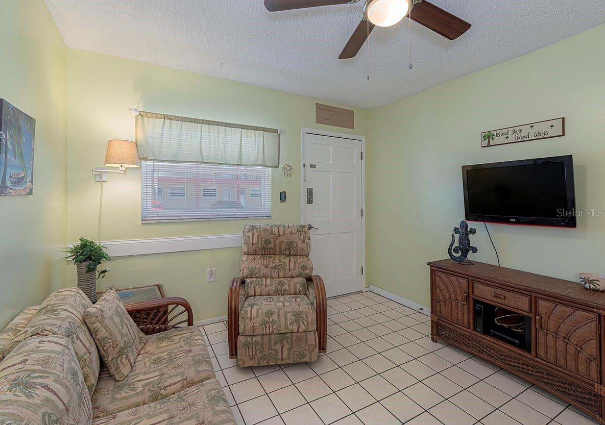 8567 Gulf Unit 3n, St Petersburg, FL 33706