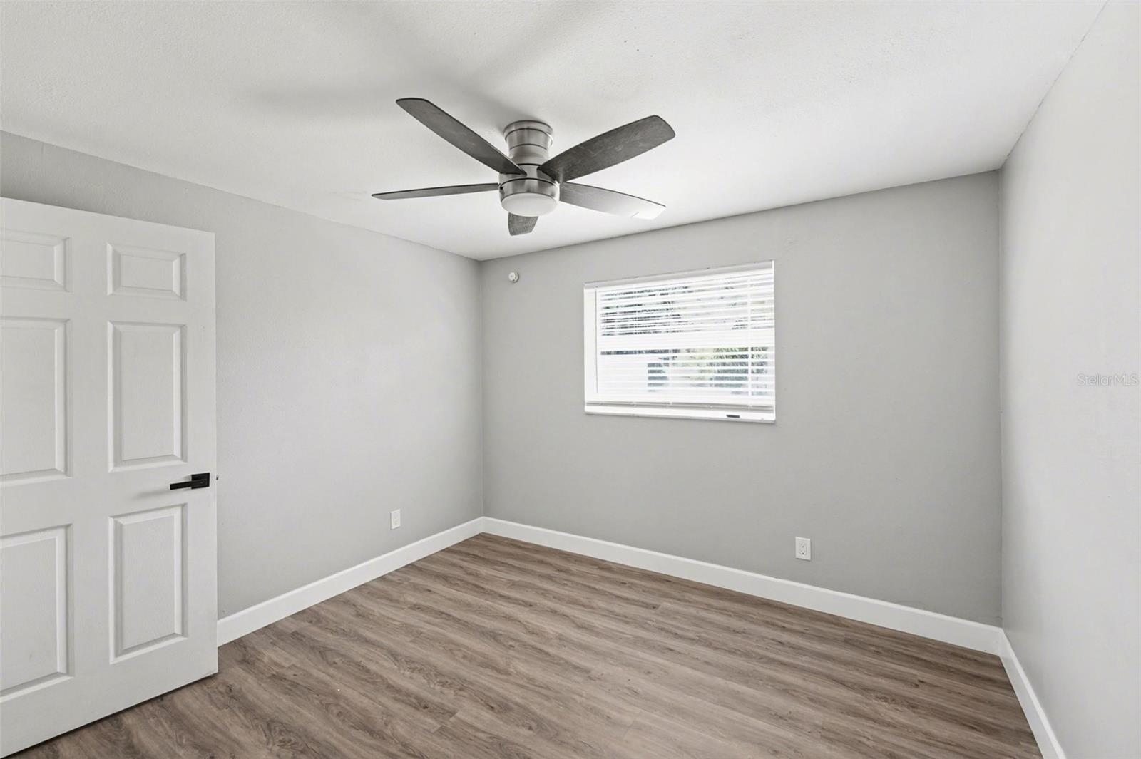9346 89th Ave, Seminole, FL 33777