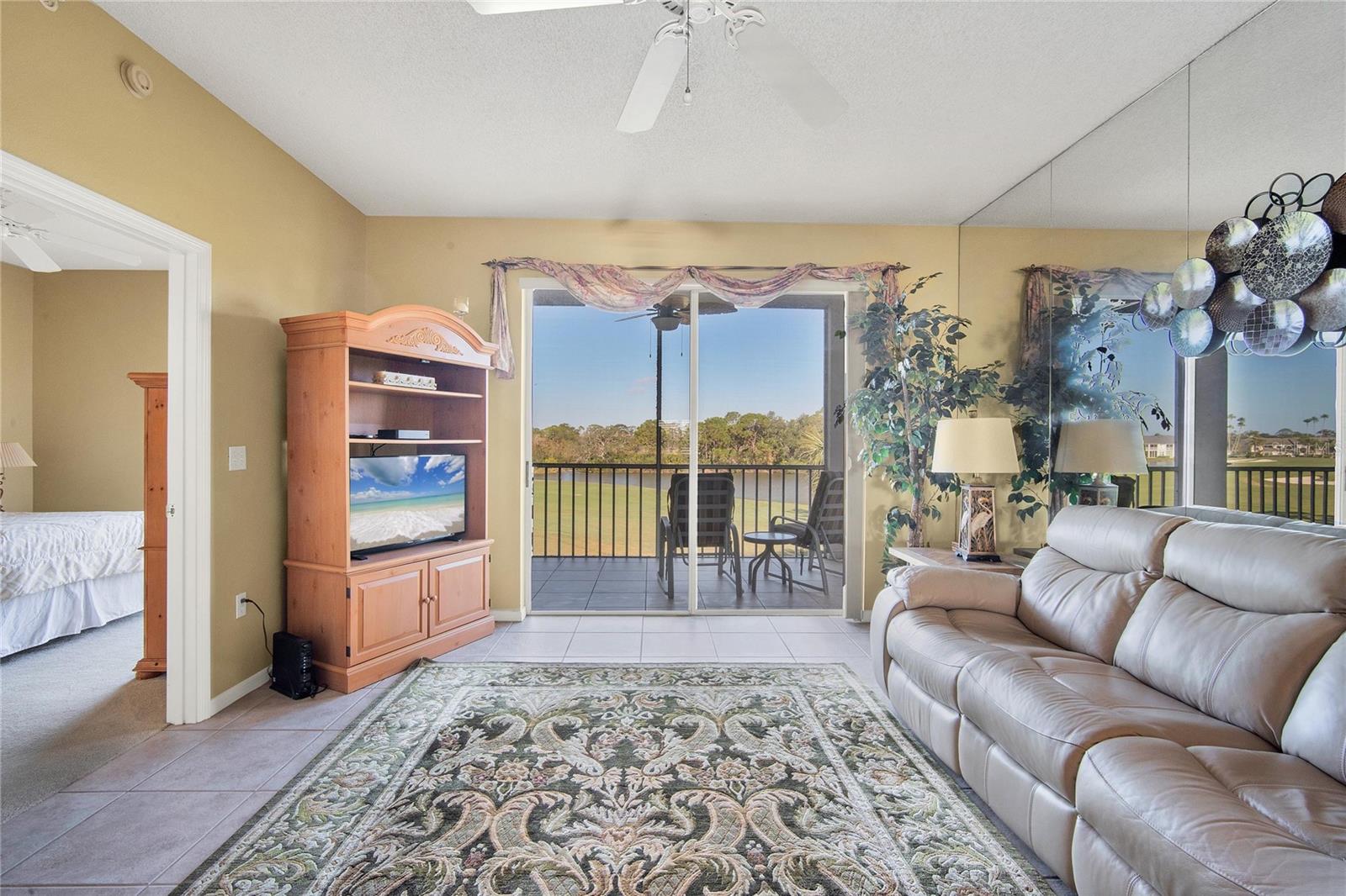 9610 Club South Unit # 4207, Sarasota, FL 34238