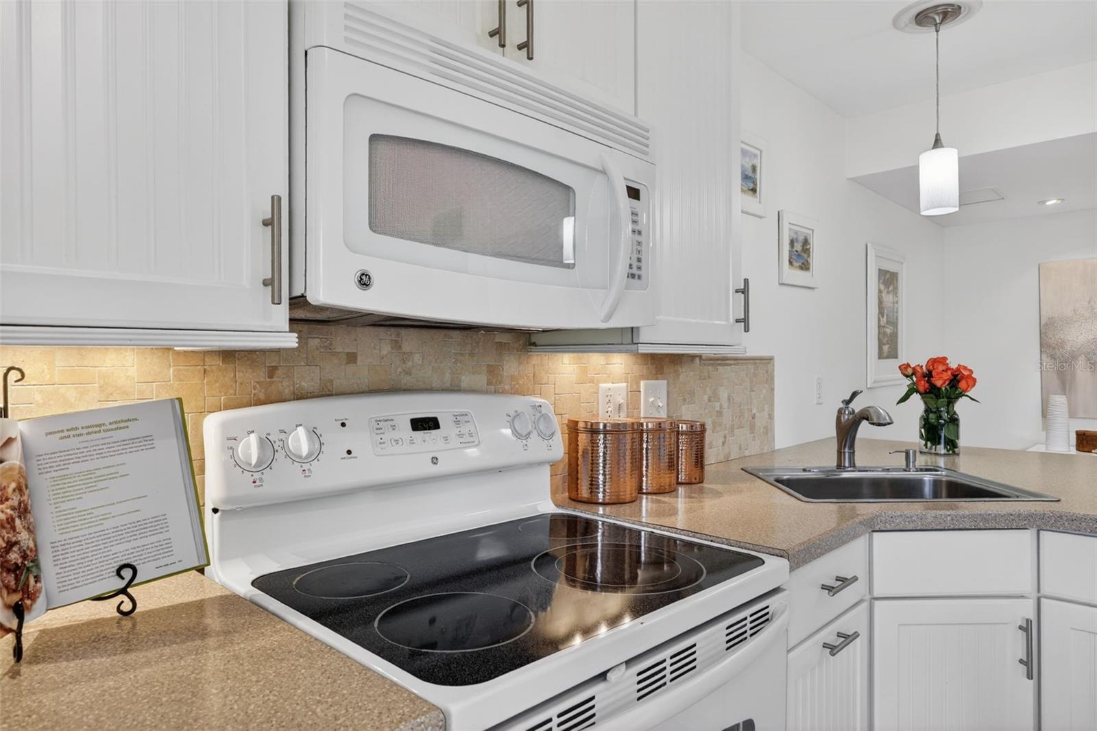 3061 Quail Unit # 35, Sarasota, FL 34235