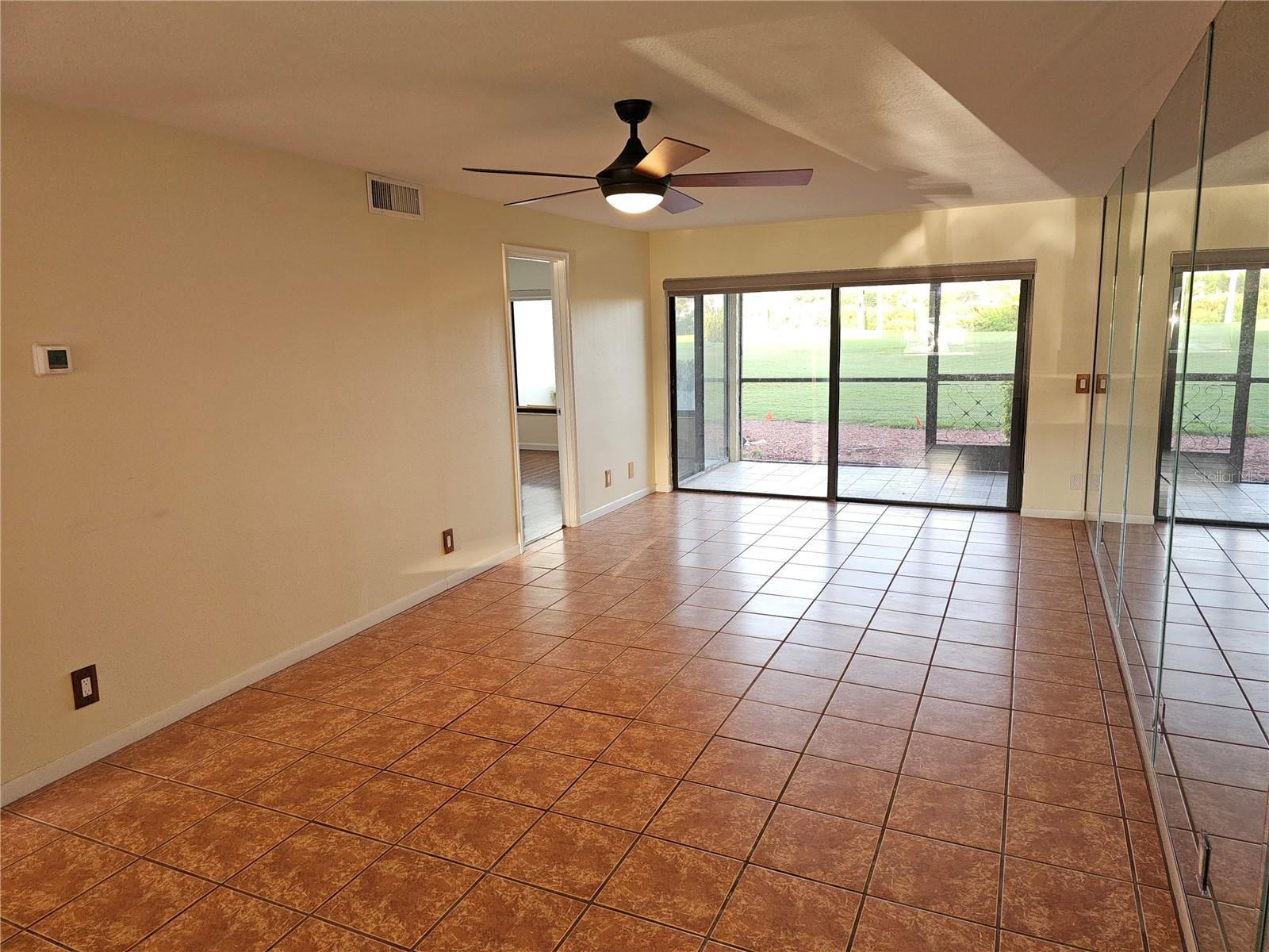 6343 Palma del Mar Unit 126, St Petersburg, FL 33715