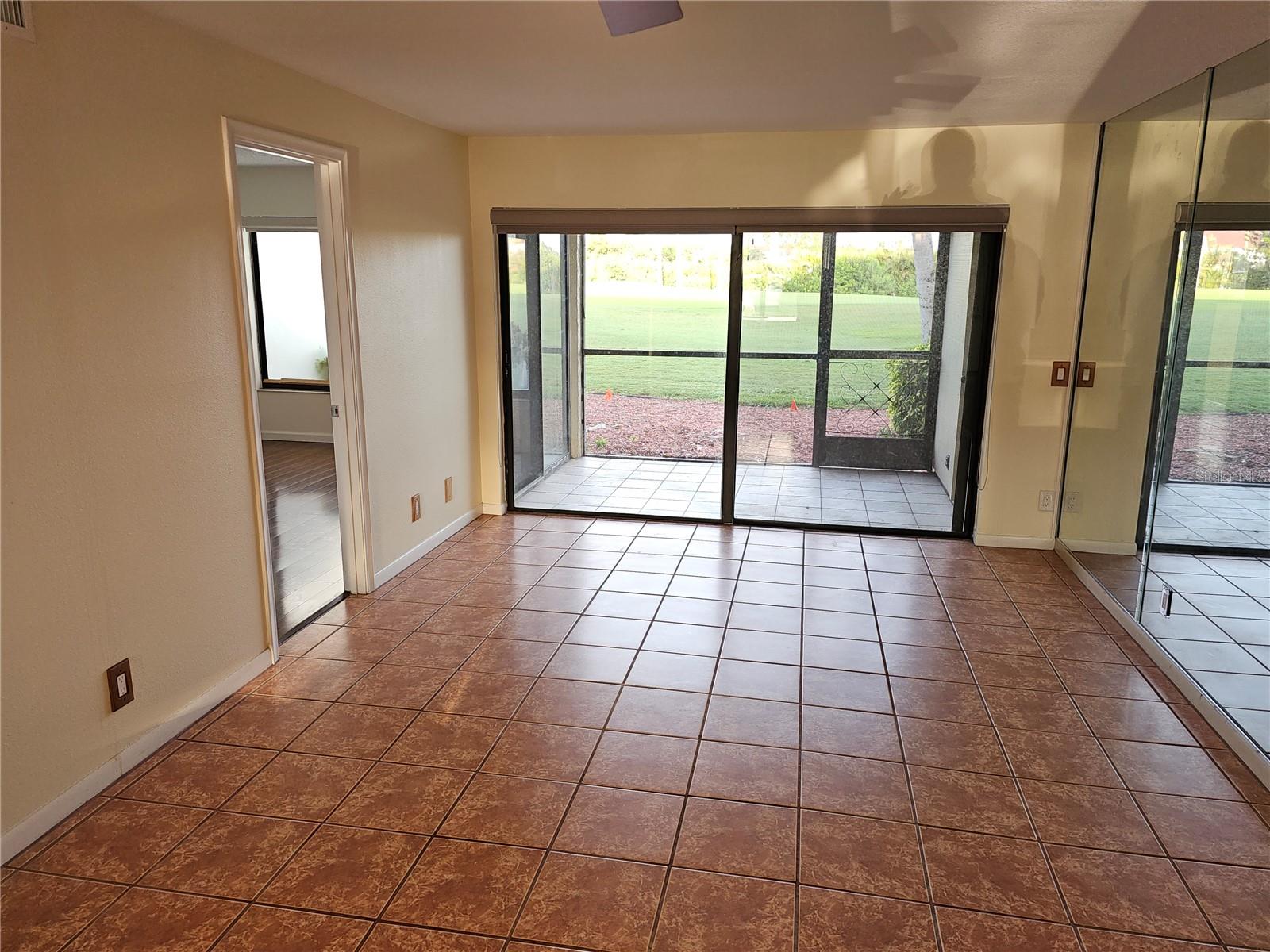 6343 Palma del Mar Unit 126, St Petersburg, FL 33715