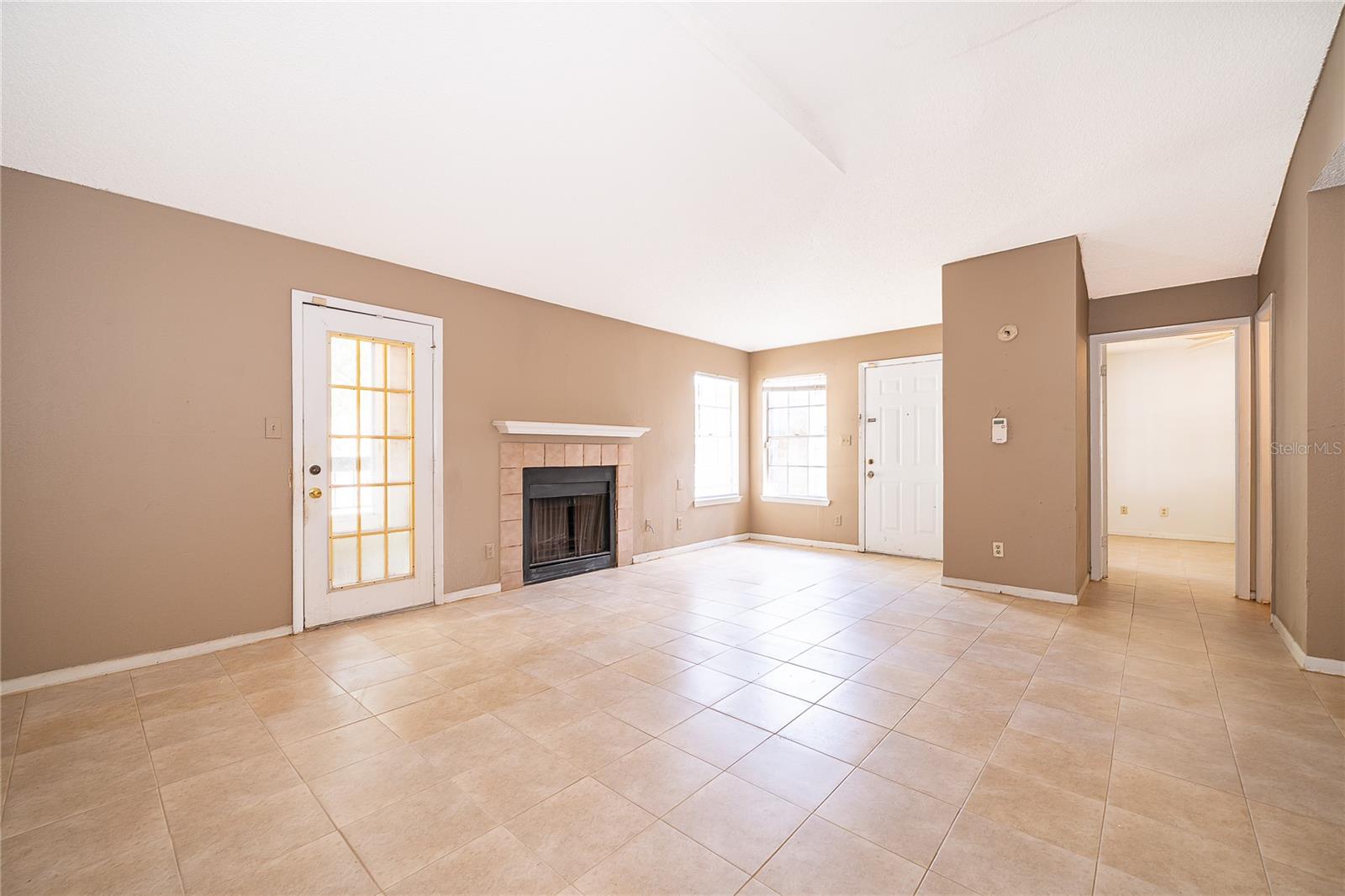 4367 Thornbriar Unit 206, Orlando, FL 32822