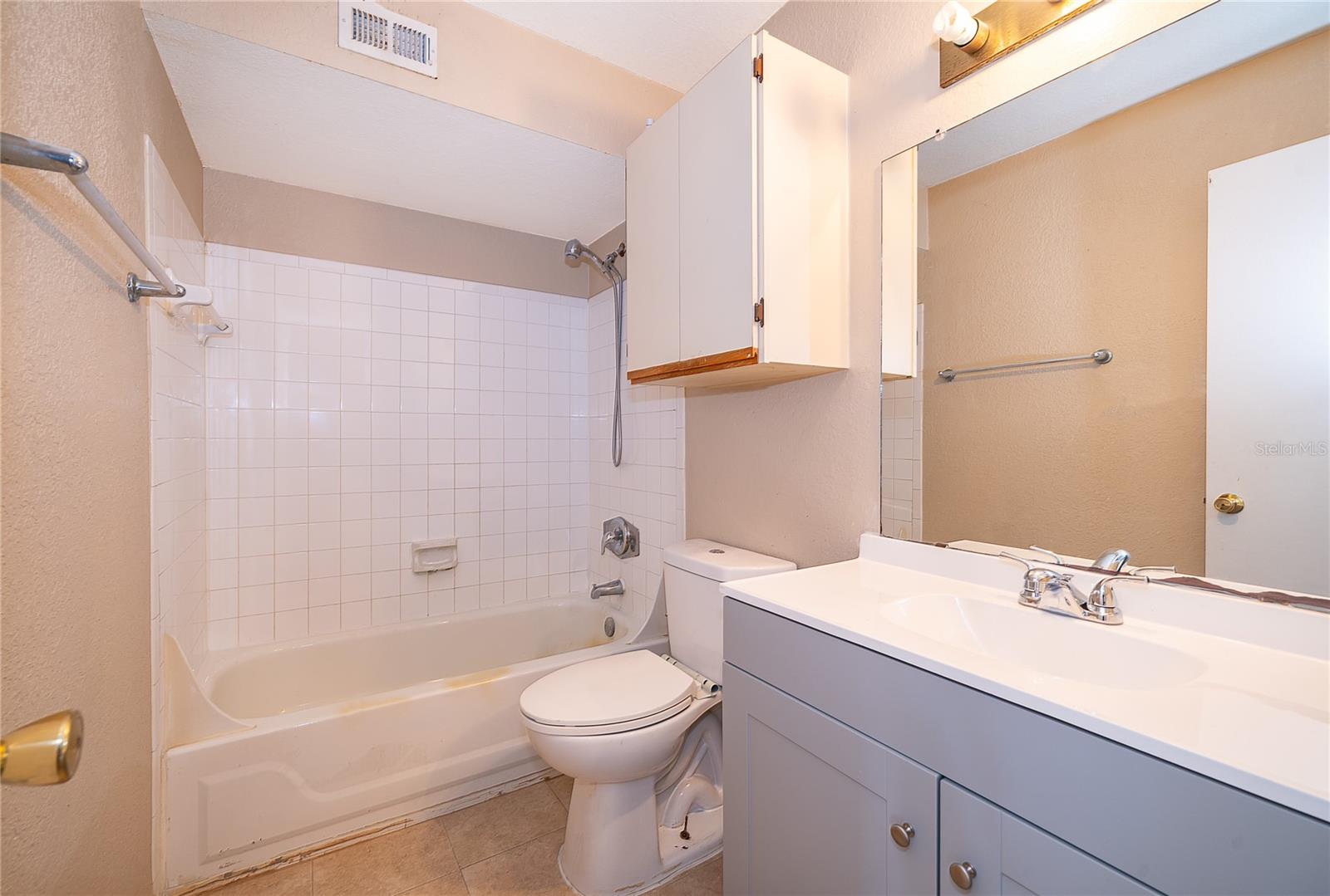 4367 Thornbriar Unit 206, Orlando, FL 32822