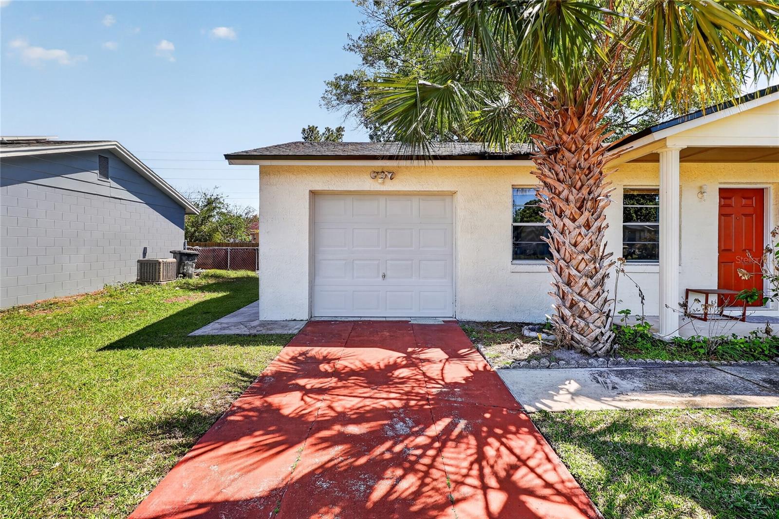 312 La Paz, Kissimmee, FL 34743