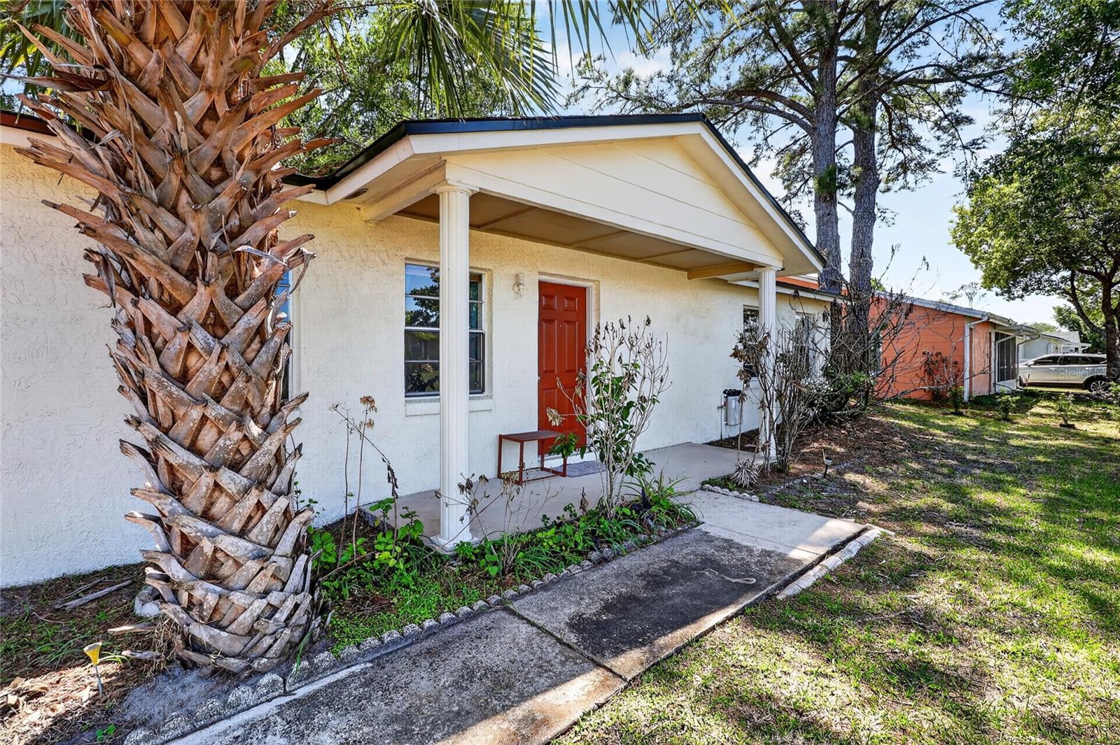 312 La Paz, Kissimmee, FL 34743