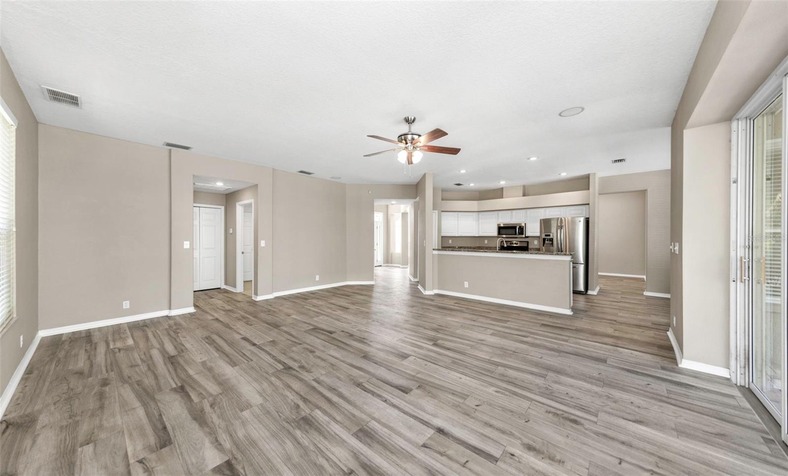 4152 Grandchamp, Palm Harbor, FL 34685